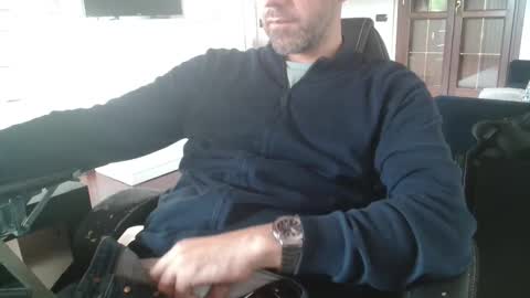Snapshot of leone44 chatting on 04.30.26 angel e sonia online show from 04.30.26