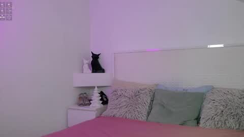 Snapshot of leone_noire chatting on 02.28.26 Leone Noir online show from 02.28.26