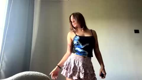 Snapshot of leonidadesantiago chatting on 07.24.26 Reily online show from 07.24.26