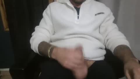 Snapshot of leonidascum chatting on 12.11.24 leonidascum online show from 12.11.24