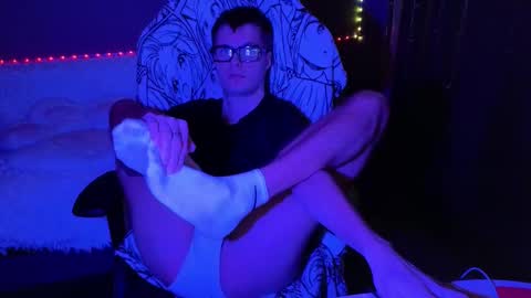 Snapshot of leonnextdoor chatting on 01.13.25 Leon online show from 01.13.25