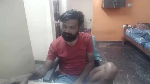 Snapshot of leosbroad chatting on 01.21.25 Leo online show from 01.21.25