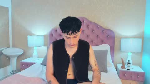 Snapshot of lephystar chatting on 04.25.26 LephyStar online show from 04.25.26
