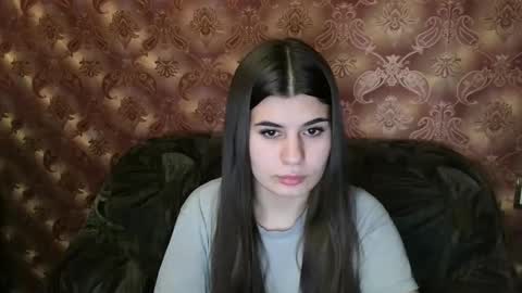 Snapshot of leraberry chatting on 05.29.26 leraberry online show from 05.29.26