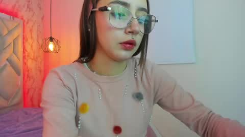 Snapshot of leri_rose_ chatting on 05.23.26 online show from 05.23.26