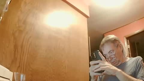 lesgrable67 online show from 11.22.25