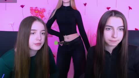 leslie_bird online show from 04.13.26