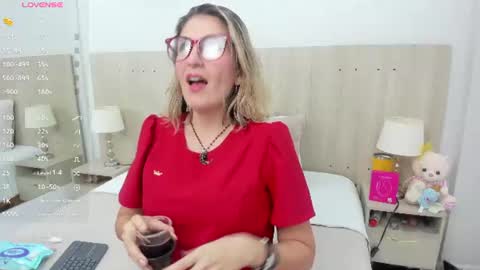Snapshot of lesly_santodomingo chatting on 06.12.26 Lesly Santodomingo online show from 06.12.26