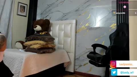 I am here from Monday to Friday from 730 am to 130 pm Colombia time and saturday from 500 am to 1000 am .... Soon Blue page online show from 03.25.26