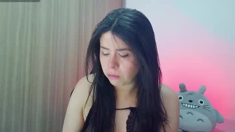Lesly online show from 04.11.26