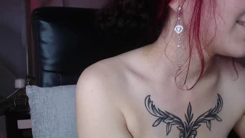 Less  online show from 12.07.24