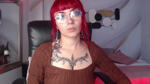 Snapshot of lessboobs_gh chatting on 01.03.25 Less online show from 01.03.25