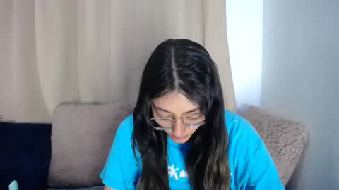 lessliee online show from 03.29.26