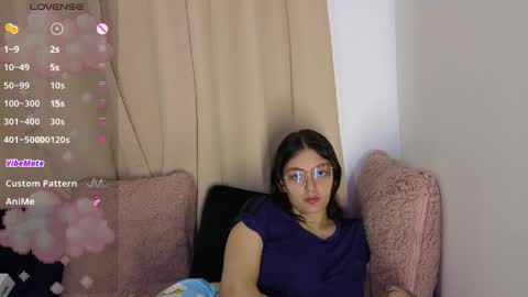 lessliee online show from 04.25.26