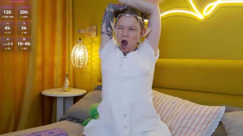 Snapshot of lessysweety chatting on 03.02.26 Lessy online show from 03.02.26