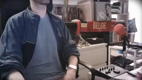 Snapshot of lestat_82 chatting on 12.03.24 Vampiro Diurno online show from 12.03.24