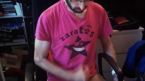 Snapshot of lestat_82 chatting on 11.02.25 Vampiro Diurno online show from 11.02.25