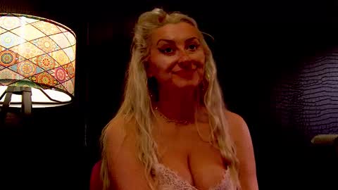 leticiareys online show from 02.12.26