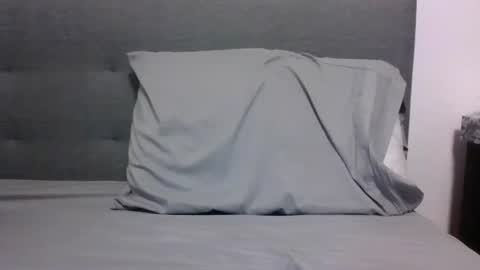 lets_play143 online show from 10.27.25