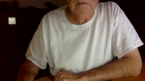 letscum2gether0 online show from 12.21.24