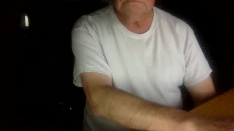 letscum2gether0 online show from 10.04.25