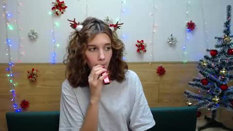letty_curly online show from 12.21.24