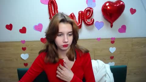 letty_curly online show from 01.26.25