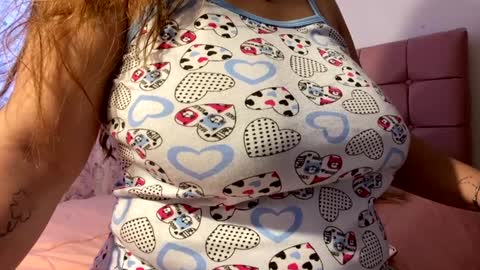 Snapshot of lety_hot chatting on 01.29.25 lety hot online show from 01.29.25