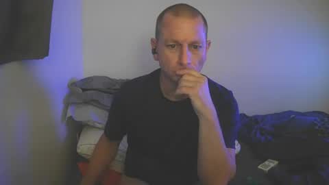 Snapshot of letzbenawtty2026 chatting on 07.27.26 arizona222222 online show from 07.27.26