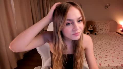Snapshot of leviavillat chatting on 05.30.26 Rita online show from 05.30.26