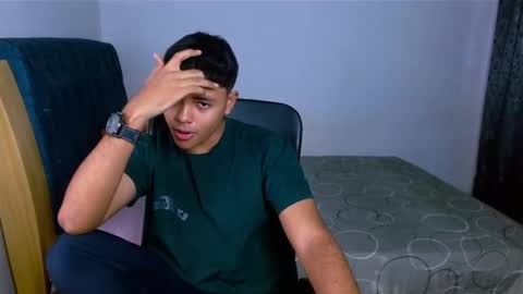 Snapshot of levii_7 chatting on 01.16.26 0600AM-1200PM - online show from 01.16.26