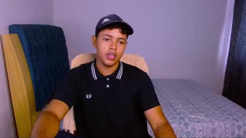 Snapshot of levii_7 chatting on 03.31.26 0600AM-1200PM - online show from 03.31.26