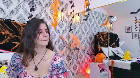 LexaDeRuso online show from 10.24.25