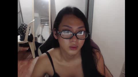 Hev Lexi online show from 09.13.25