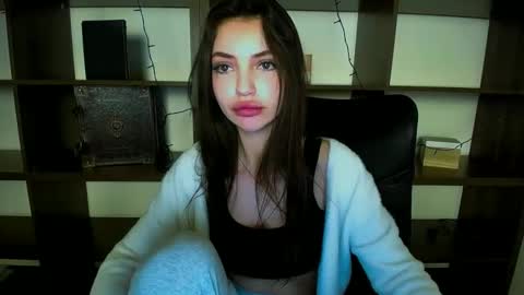 Snapshot of lexi_jos chatting on 01.24.25 Alexia online show from 01.24.25