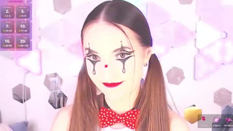 Snapshot of lexi_kiss chatting on 09.19.25 Alexia online show from 09.19.25