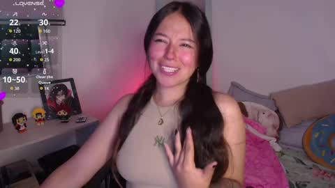 Snapshot of lexie_babe chatting on 10.07.25 Lexie Thompson   8pm  0000am -5 online show from 10.07.25