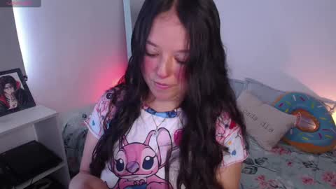 Snapshot of lexie_babe chatting on 10.08.25 Lexie Thompson   8pm  0000am -5 online show from 10.08.25