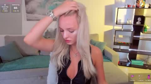 Snapshot of lexieblonde chatting on 06.01.26 lexieblonde online show from 06.01.26