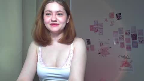 Snapshot of lexiie_fox chatting on 04.14.26 lexiie fox online show from 04.14.26