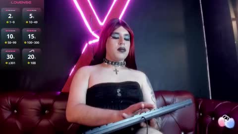 LEXXY online show from 02.17.25