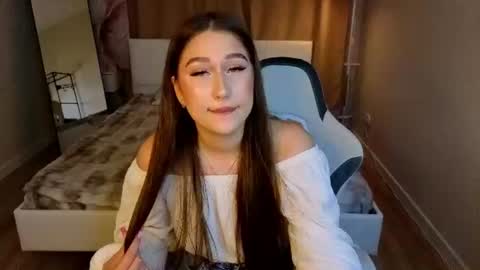Snapshot of lexy_gilbert chatting on 07.28.26 Lexy Gilbert online show from 07.28.26