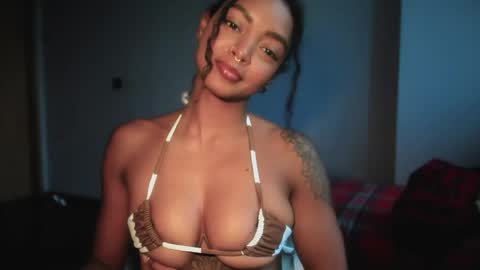 Snapshot of lexy_squirt_queen chatting on 05.14.26 LEXY - Independent account online show from 05.14.26