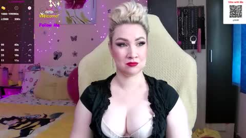 Lexy online show from 10.19.25