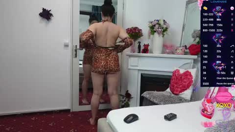 Snapshot of lexyrene chatting on 04.24.26 Adina online show from 04.24.26