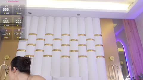 Snapshot of lexywillde chatting on 01.12.25 LexyWillde online show from 01.12.25