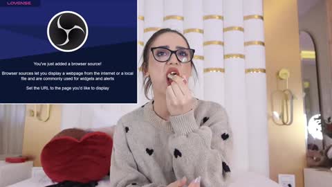 Snapshot of lexywillde chatting on 02.08.25 LexyWillde online show from 02.08.25