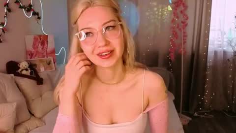 Lily online show from 06.23.26