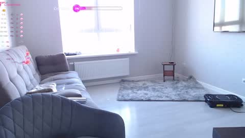 Snapshot of leyaloveee chatting on 02.06.25 Your Leya online show from 02.06.25