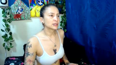 Snapshot of leyla_horny_bg chatting on 05.09.26 leyla_horny_bg online show from 05.09.26